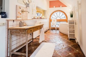 mooki country